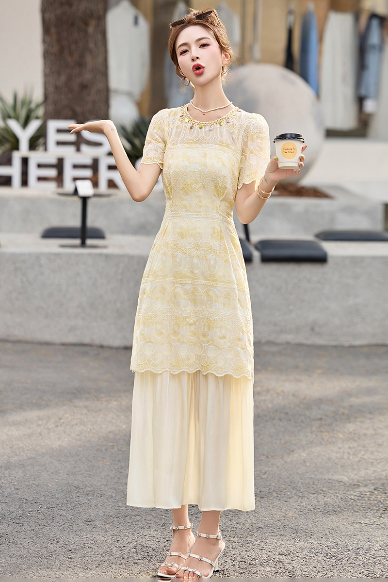 假两件拼接蕾丝连衣裙女2025夏季新款时尚显瘦减龄甜美度假风裙子,女装连衣裙,衣佳和