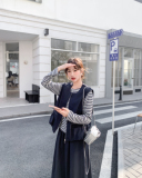 藏青色