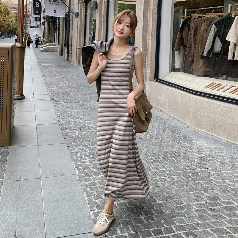 美式炸街短款皮衣外套套装女2025春秋季新款收腰条纹连衣裙两件套,女装套装/套裙,2C206