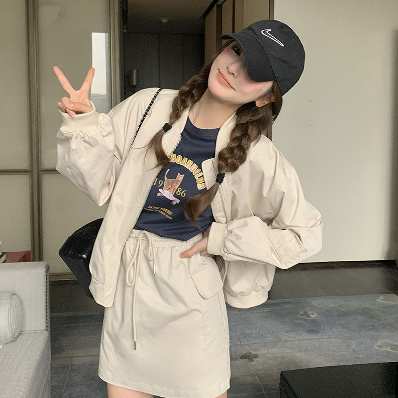 杏色工装风宽松短裙套装女2025新款秋季时髦复古设计感上衣两件套,女装套装/套裙,2C016