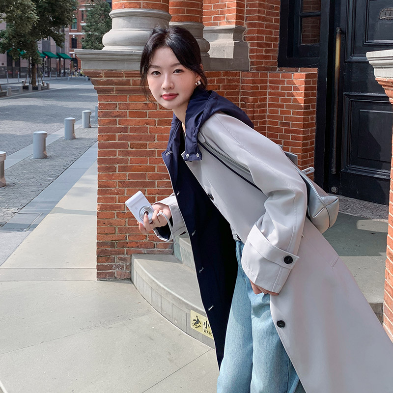 撞色连帽设计感风衣女中长款2025新款春秋高端休闲韩版大衣外套,女装风衣,2C238
