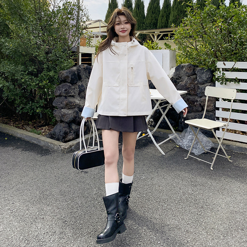 2025年春季潮流时尚女装女士精品短款风衣外套显瘦,女装短外套,2C222