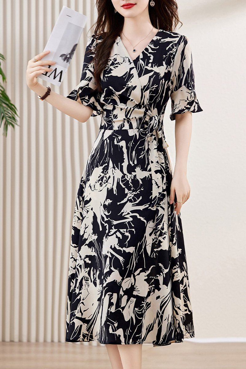 吾爱衣2420款碎花连衣裙女夏季气质优雅显瘦法式裙子,女装连衣裙,吾爱衣