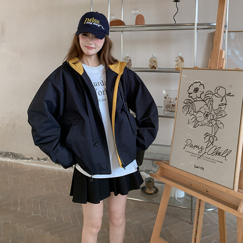 学院风撞色连帽冲锋衣外套女2025秋季新款美式宽松休闲百搭短夹克,女装短外套,2C301