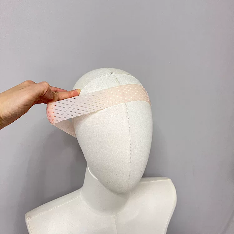 Lanyard holder, headband, wig, upgraded version