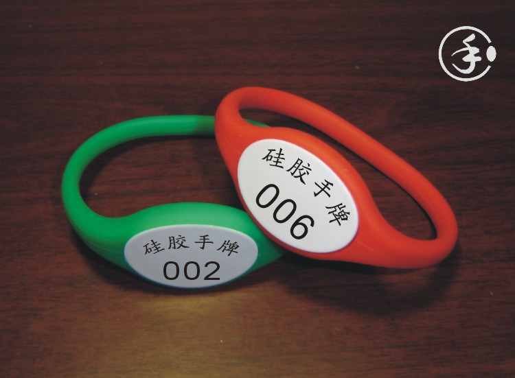 CJZ-GJ02: Electronic induction sauna lock swimming pool fitness silicone hand number plate in foot bathroom bathing area