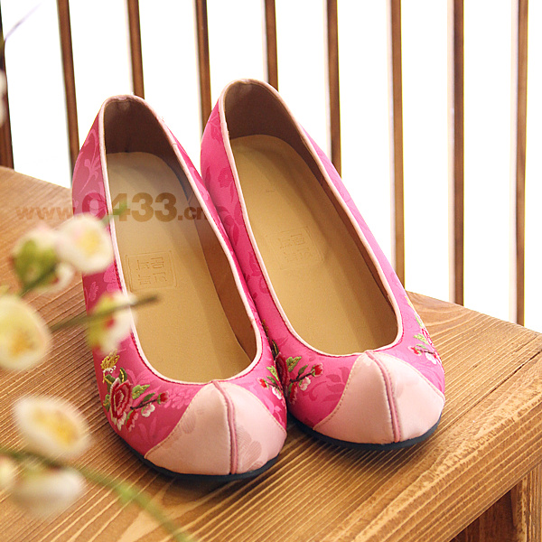 Korean Original Clothing Import Traditional Korean Suit Embroidered Seduces Pink 5cm High heel H-P02768-Taobao