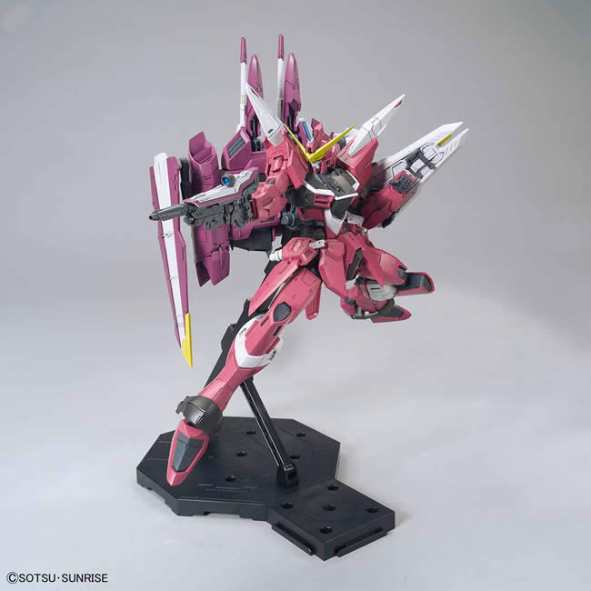Bandai Bandai Mô hình Gundam MG1 100 ZGMF-X09A Công lý Gundam Gundam - Gundam / Mech Model / Robot / Transformers mô hình nhựa gundam
