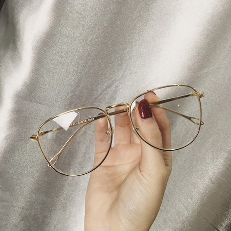 Retro Gold Thin Frame Flat Glasses Large Frame Frog Glasses Can Be Equipped With Myopic Men And Women Small Glasses Frame Harajuku Style