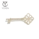 Trái tim 扉 chìa khóa YCHEN2019 mùa xuân và mùa hè Hàn Quốc pha lê chìa khóa trâm micro trang trí áo khoác pin zircon