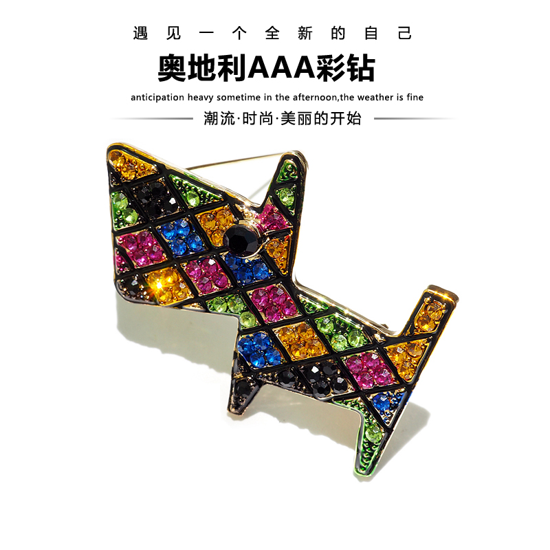 Dog Year of the SpongeBob Zodiac Nhân vật đơn giản Hàn Quốc Dễ thương Full Diamond Puppy Trâm Nữ Mũ Khăn Trang trí Nam ghim cài áo vest nữ