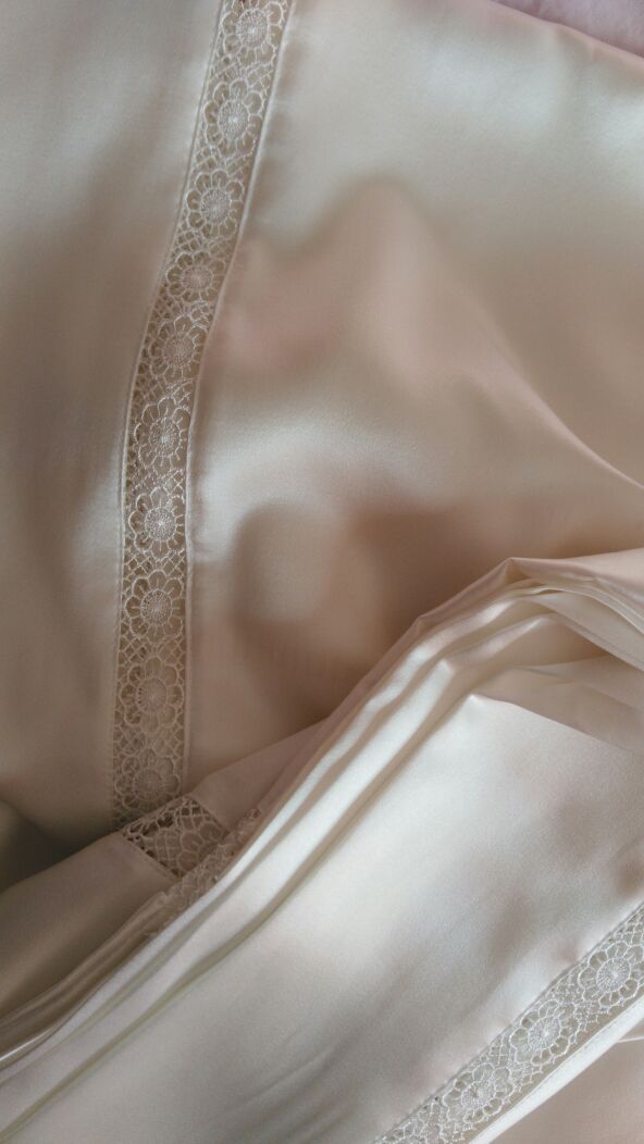 35 Mumi gia đình lụa nặng của bốn mặt rộng liền mạch lụa mùa hè 100 Bed Sheets doanh nghiệp gối chăn - Bộ đồ giường bốn mảnh chăn ga gối đệm hanvico giảm giá