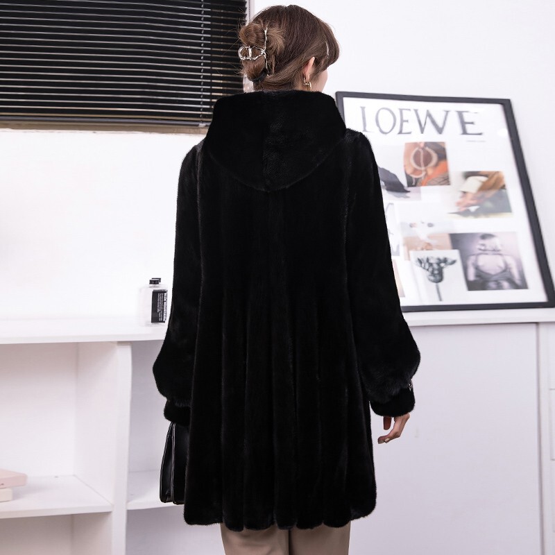 2026 Autumn/Winter New Mink Fur Coat for Women, Whole Mink Fur, Medium-Length with 6-Wave Skirt Hem, Mink Fur Outerwear