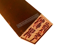 Wuhan laser engraving machine engraving and engraving of fine sculptures sandalwood stone quality metal crystal quality emerald agate material seal