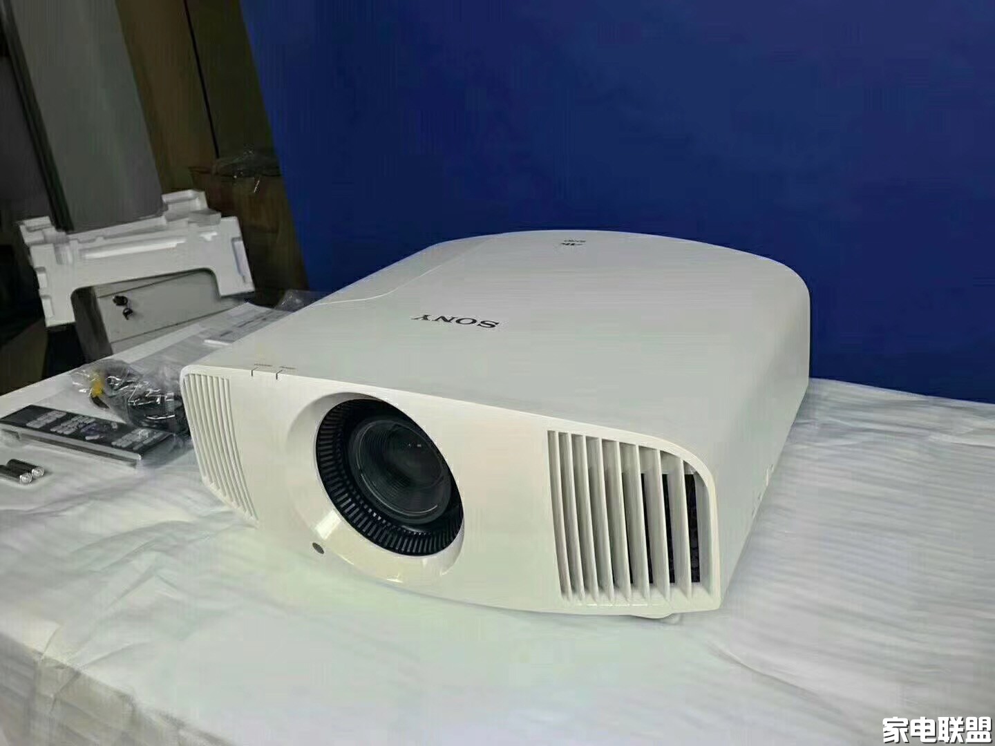 Sony Sony VPL278 578768878 Home 4K Home Theatre Projector 3D New State Row-Taobao