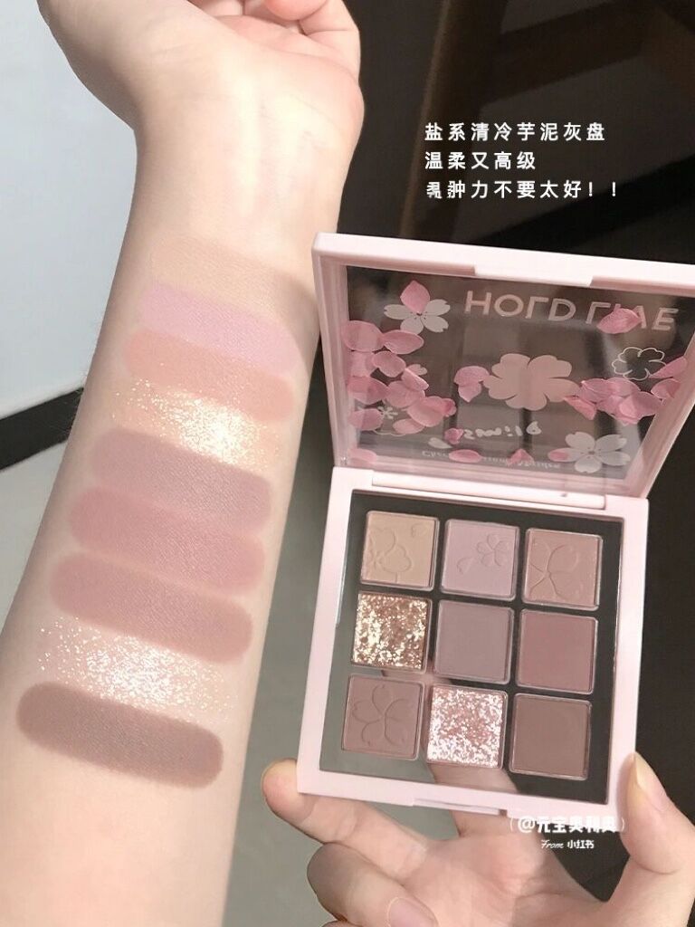 Love s this low saturated grey cream Cream Pan Hold Live Translucent Cherry Blossom 9 Color Eye Shadow Pan Grey Powder 403