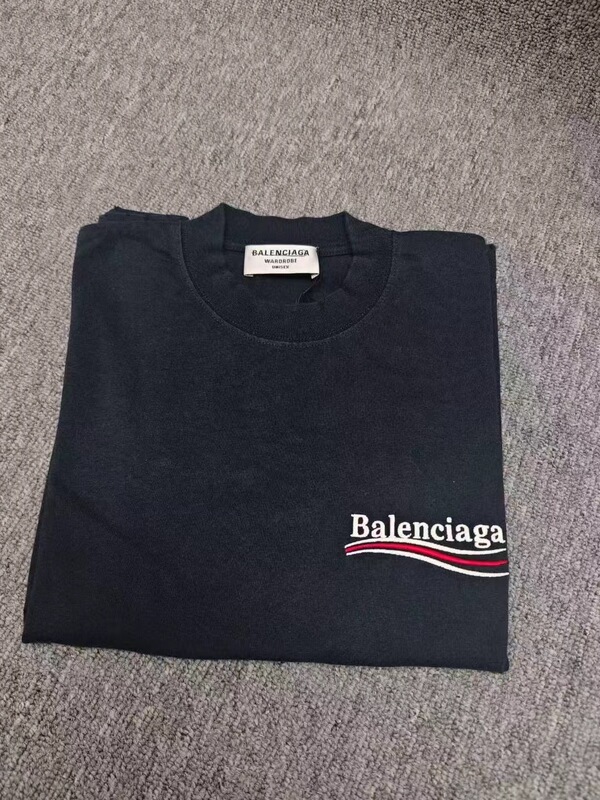 10.22 Balenciaga Paris No. 1 Discount on Classic T-Shirts 10.22 Balenciaga Paris No. 1 Discount on Classic T-Shirts