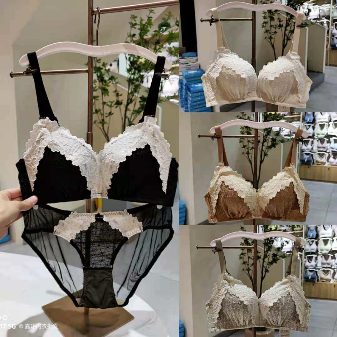 Soft and delicate small breasts in thick AB cup bra Romantic Hollowed-out Lace Poly-in-chest Med 136 women's underwear-Taobao