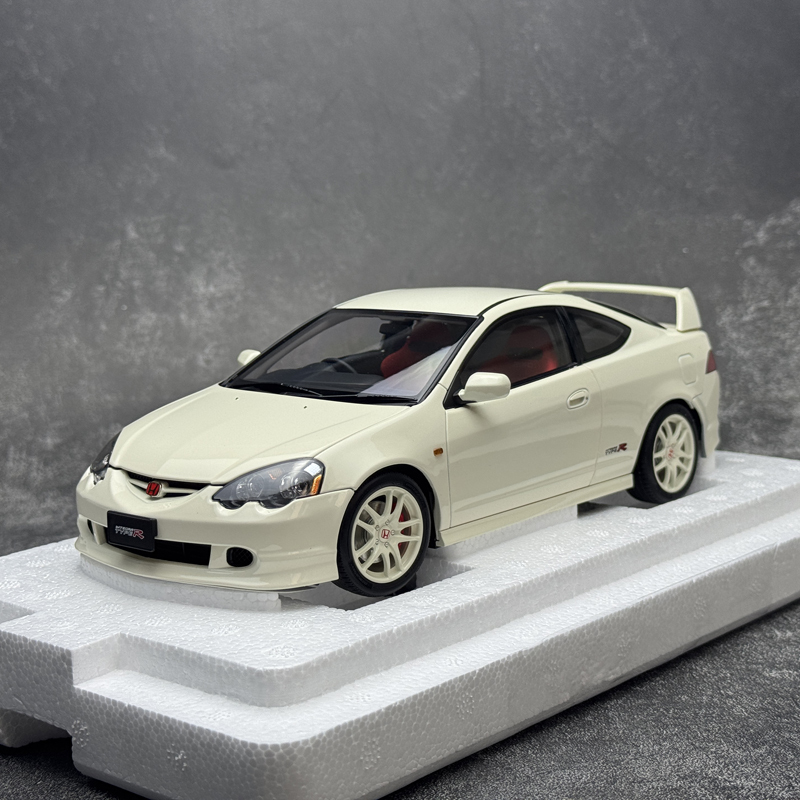 Lcd 1:18 Honda Integra (Dc5) Type-R Alloy Full-Scale Car Model