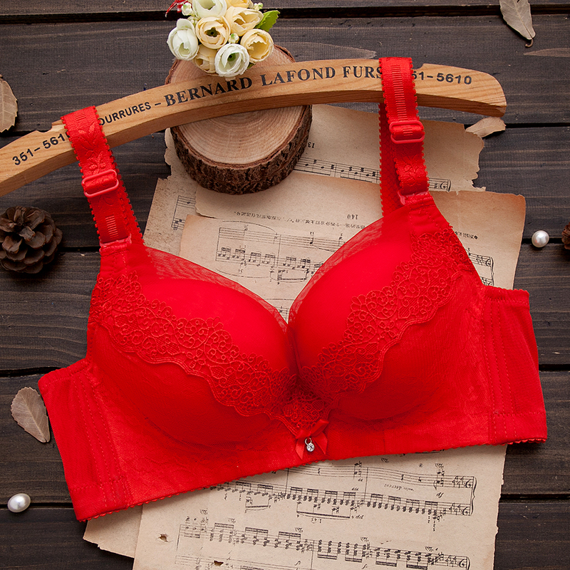 Đồ lót lớn màu đỏ nữ thành thị cưới cô gái mỏng phần ngực nhỏ dày ngực đẹp tập hợp áo bà bầu trên áo ngực - Strapless Bras áo lót học sinh