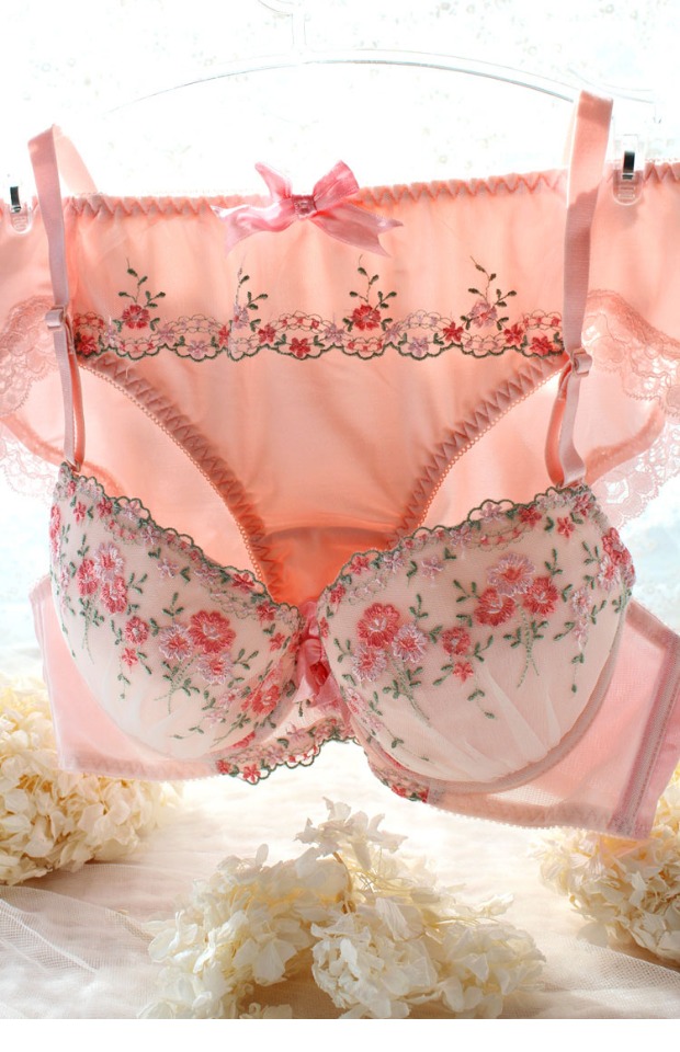 Áo ngực thêu 15D3 Nhật Bản Đồ lót màu hồng Kích thước lớn Nữ 90BCD 85CDE 80E 75E Cup cotton mỏng shop đồ nữ cao cấp