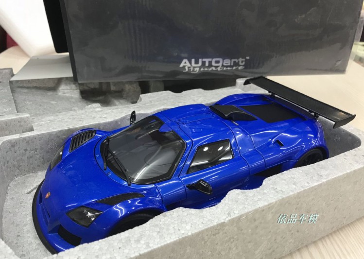 AUTOart 1/18 GUMPERT APOLLO S Diecast Model Car Gifts Blue Gifts