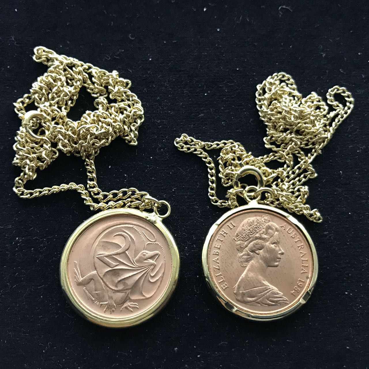 Exquisite brass Australia 2 points Elizabeth II handmade chain to send Beauty goddess boutique