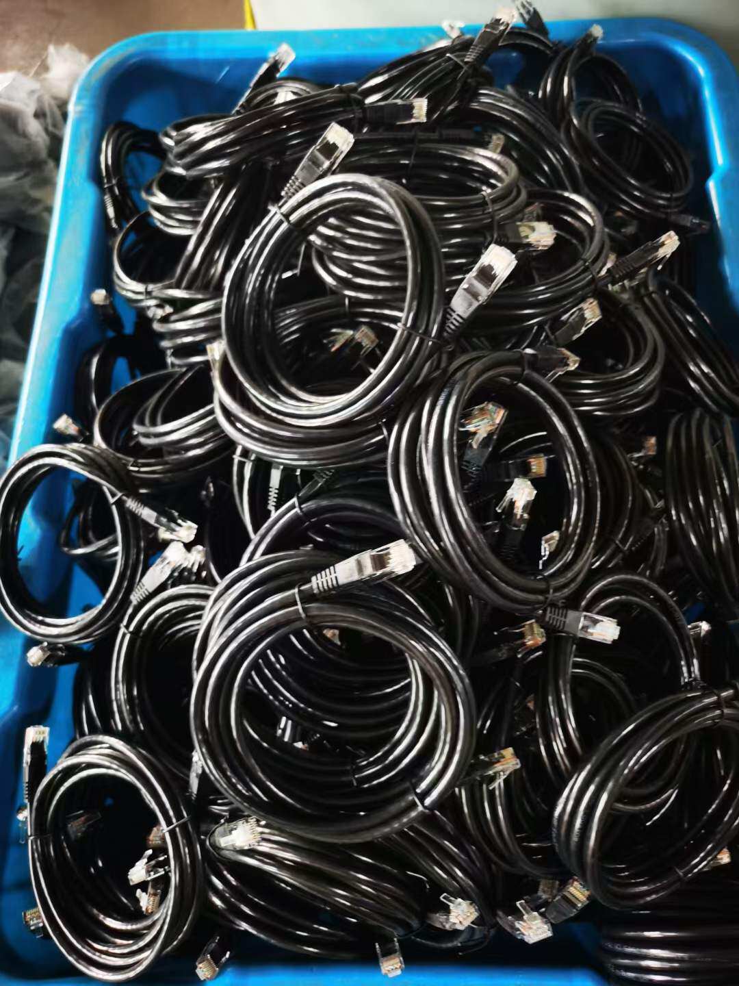 Super five types of oxygen-free copper finished shielding short network line 0 2 0 25 0 3 0 5 0 7 0 8 1 1 52 m m