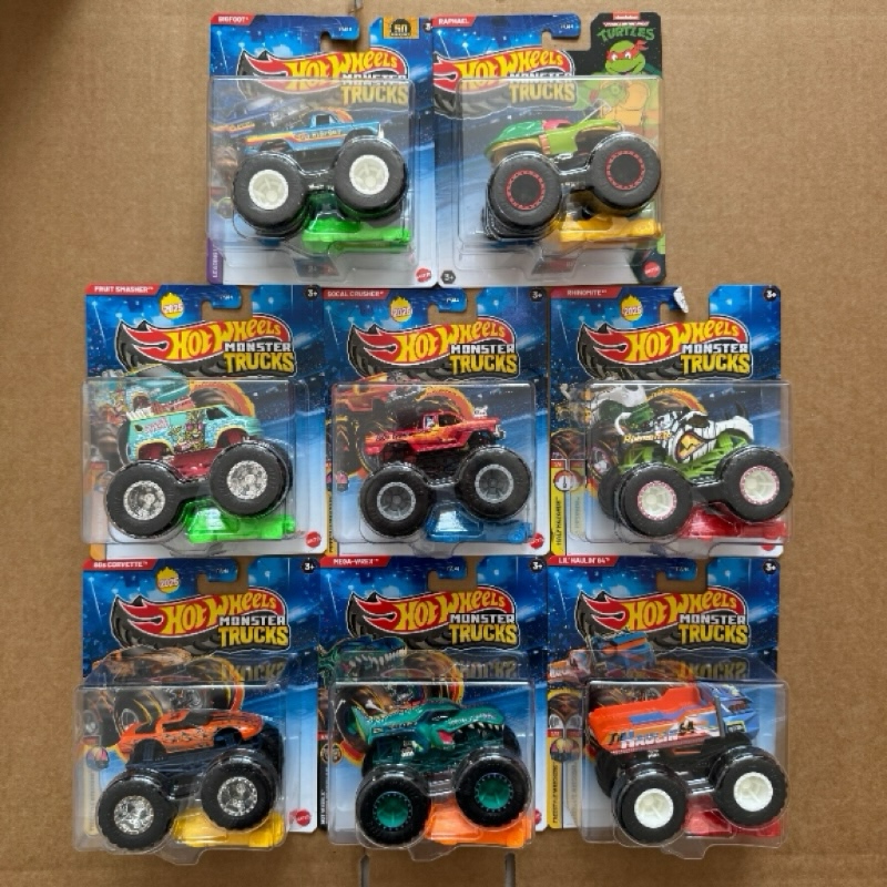 Hot Wheels Bigfoot Fyj44 Wild Muscle Off-Road Rubber Tire Alloy Car Model Toy Tiger Fire Truck
