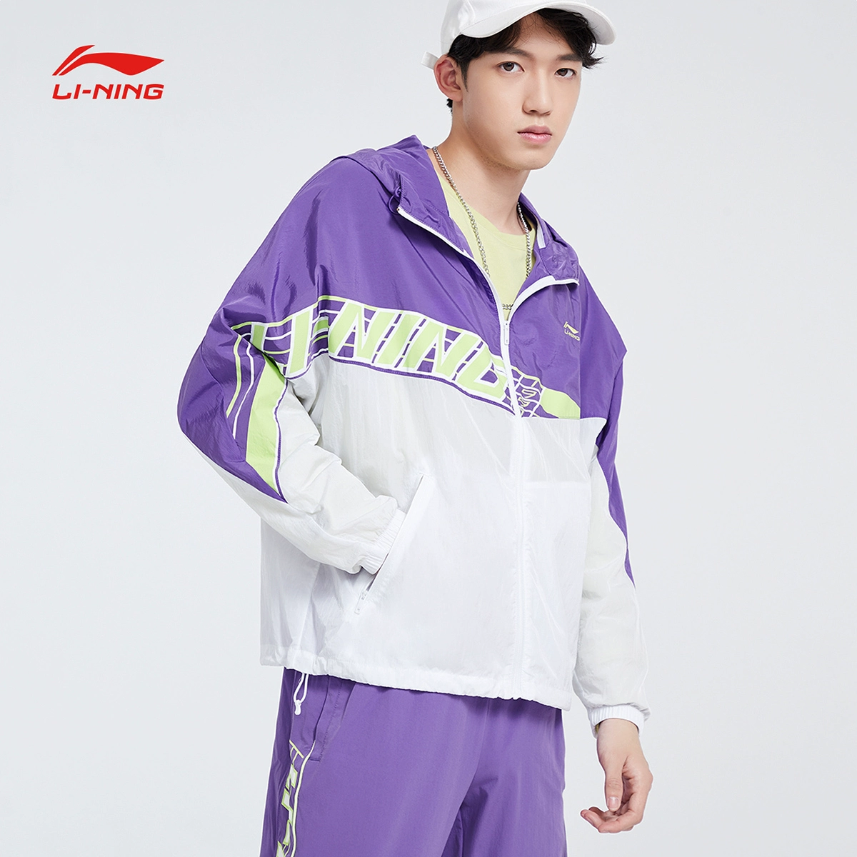 Áo khoác gió Li Ning cho nam giới 2020 áo khoác cardigan dài tay mới có mũ trùm đầu chống gió quần áo dệt thoi giản dị AFDQ217 - Áo gió thể thao