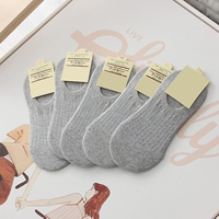 Серые пары лодочных носков