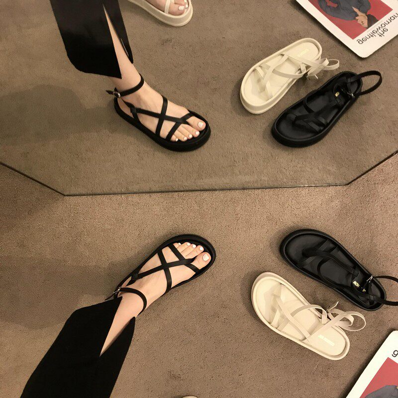 ITSK sandals women's outer wear French thick-soled woven thin strap fairy wind one word with open toe flat Roman women's shoes