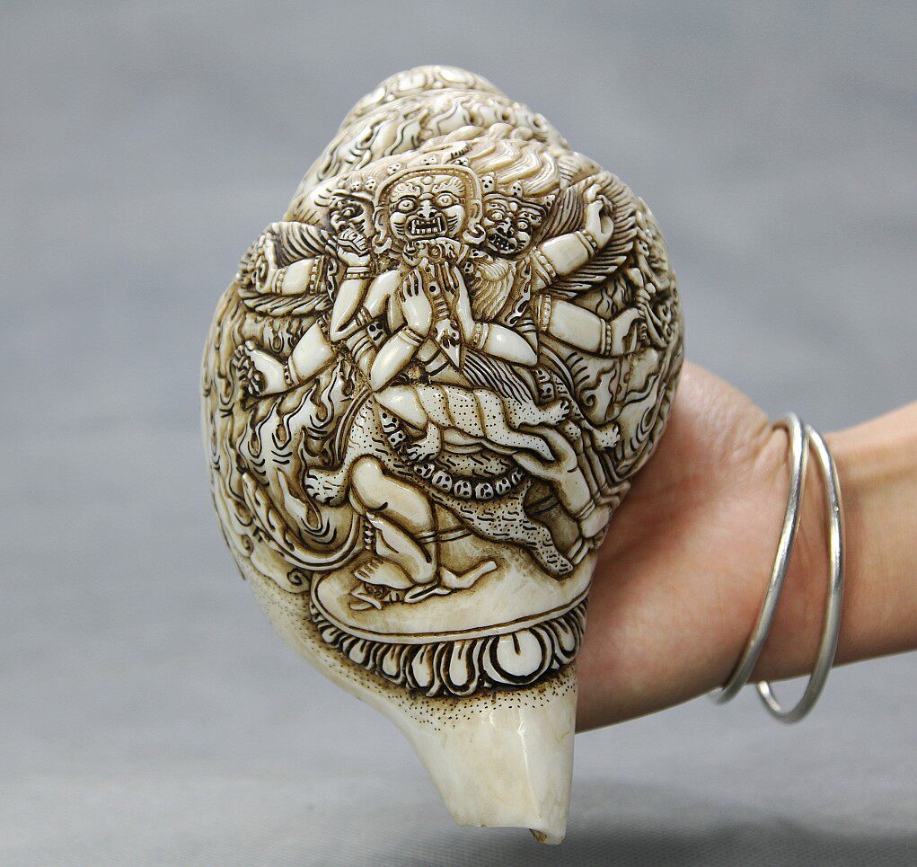 Buddha's method snail Nepal pure handmade engraving white sea snail method spiropBarking with imperfections