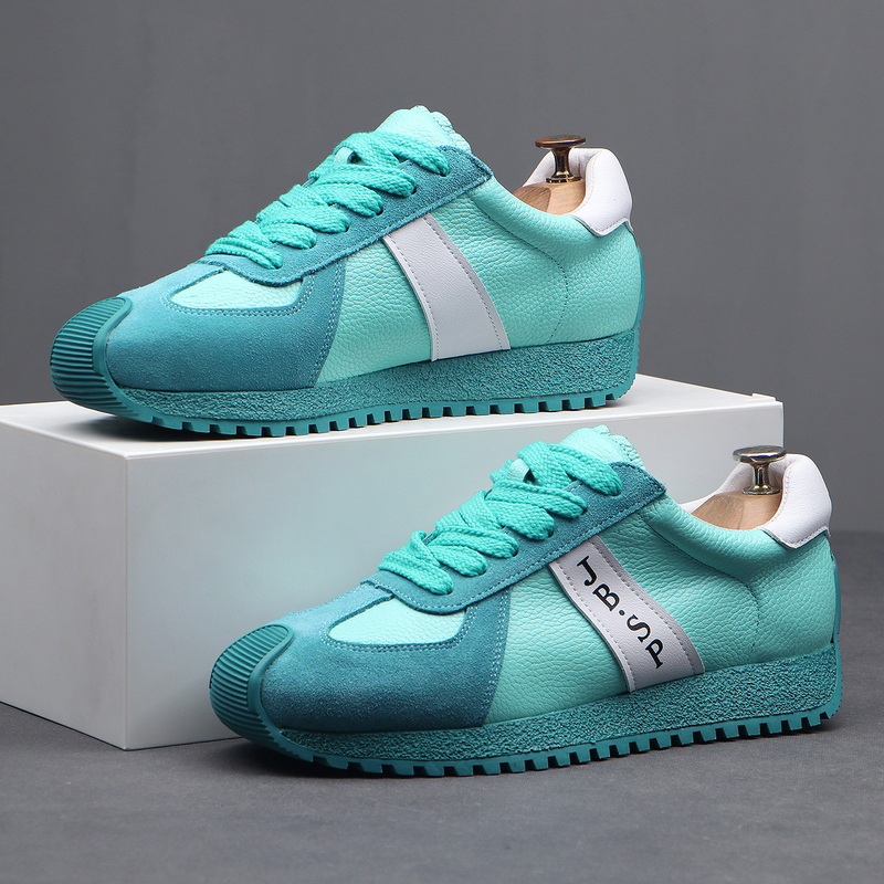 First-Layer Cowhide New Style Forrest Gump Shoes for Men, Summer Breathable Sports Running Non-Slip Casual Genuine Leather Popular Blue Shoes First-Layer Cowhide New Style Forrest Gump Shoes for Men, Summer Breathable Sports Running Non-Slip Casual Genuine Leather Popular Blue Shoes