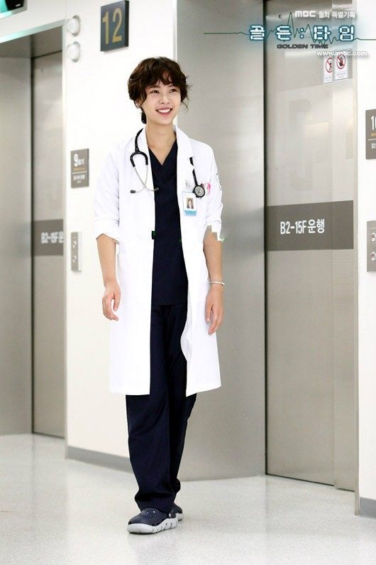 Nightingale Korean version of plastic and cosmetic doctors thickened white coat Nurse long sleeve men and women slim short sleeves