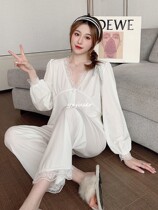 Small Red Book Recommended Gold Velvet Pyjamas Womens Law Style 2021 Autumn Winter V Collar Sexy Lace White Home Suit Suit