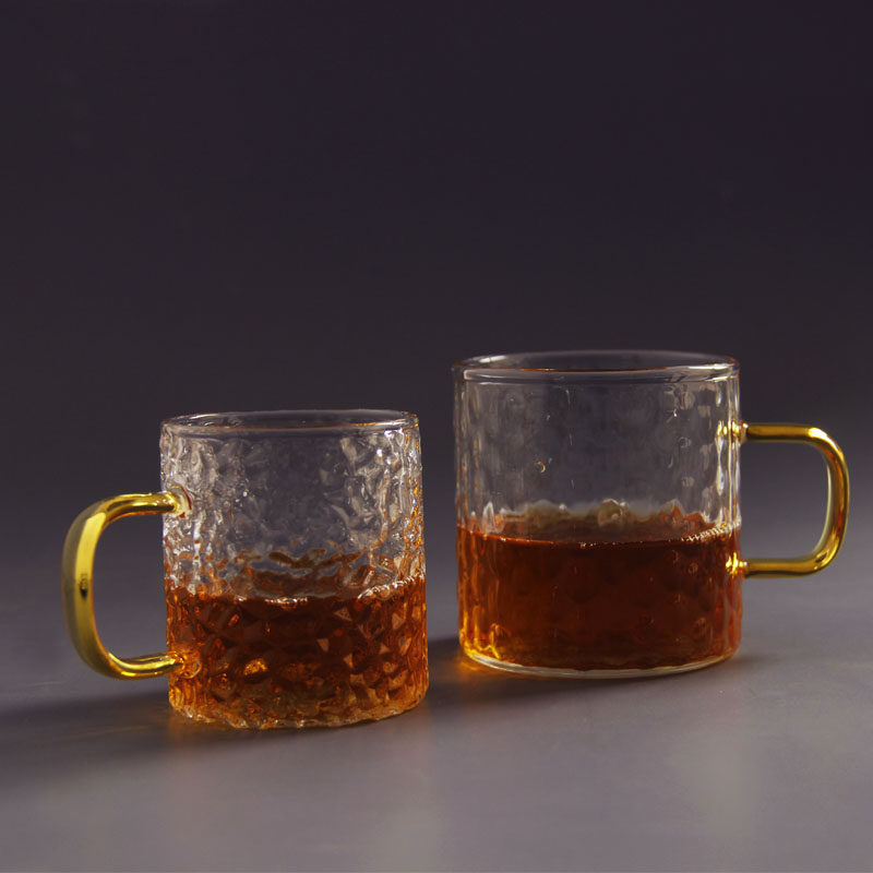 Heat-resistant hammer pattern glass tea cup Household belt handle small teacup High temperature Kung Fu tea accessories Tea art small cup