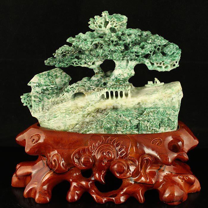 One-mouth price natural Nanyang unique mountain jade Seiko engraving 2 4 catties of heavy swing pieces Pan-boat bounty certificate sending certificate 