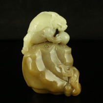 One price natural Xinjiang Hetian jade seiko carved pieces of Fushou double full delivery certificate 
