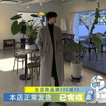 Coffee color jacket Inron suit collar in the middle of a long strip of brown striped loose casual fur The man overtook a knee