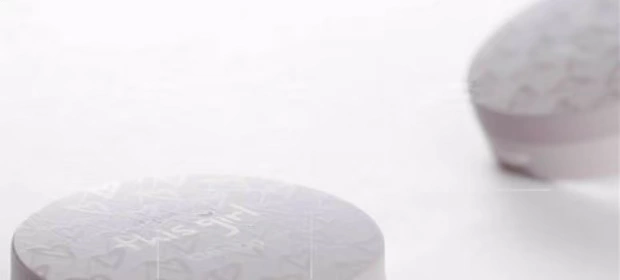 Tianna Chính hãng ThisGirl Snow Muscle Light Powder Moisturising Oil Control Kem che khuyết điểm Trang điểm Làm mới thoáng khí 9g