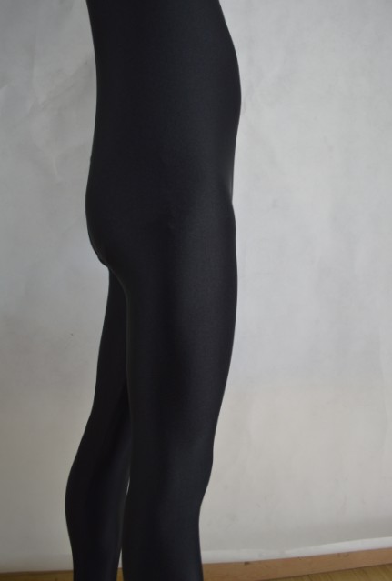 Seamless outside, additional attributes, zipper, crotch opening