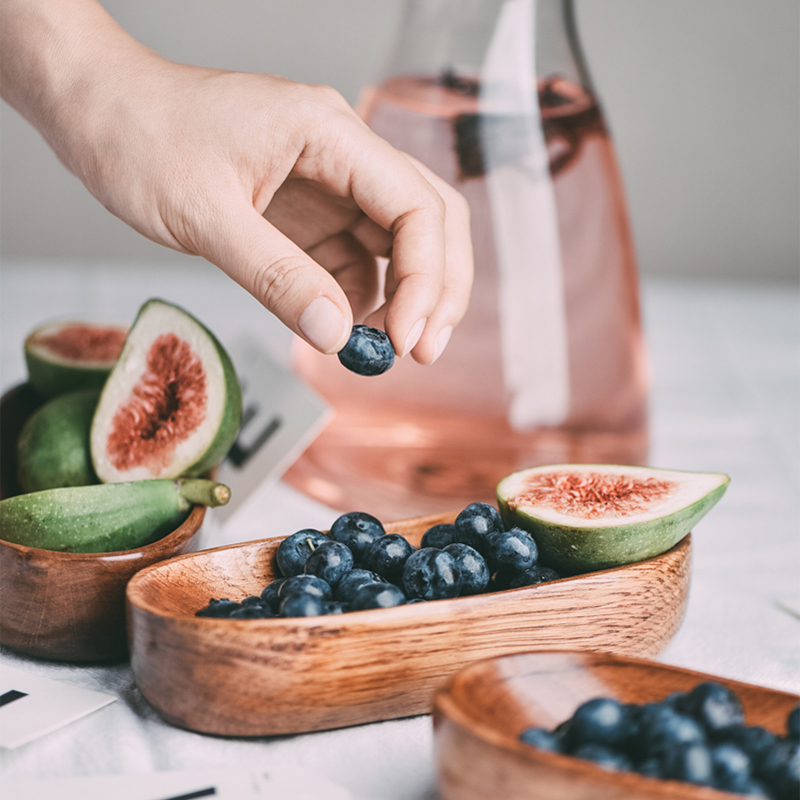 Gourmet Photography Props Long Wooden Plate Day Style Breakfast Swing for creative shooting props photo-netting Red Decorative Disc