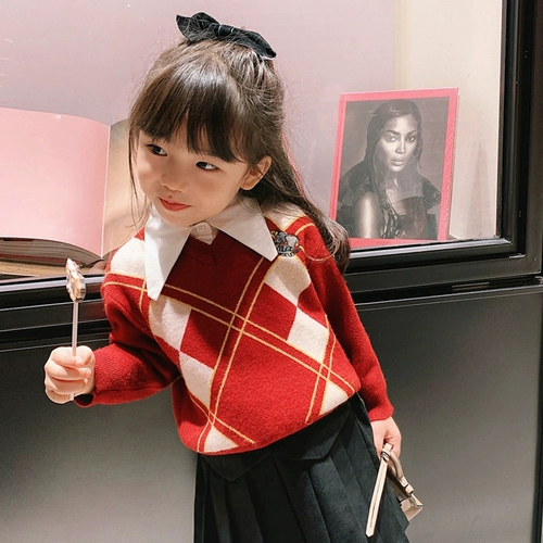 Жареная уличная родительская семья -Семейная семья Семейство Весна Весной Девочки вязание кардиг 2024 Новый год Новогоднего Новогоднего Свитера канун и дочери.