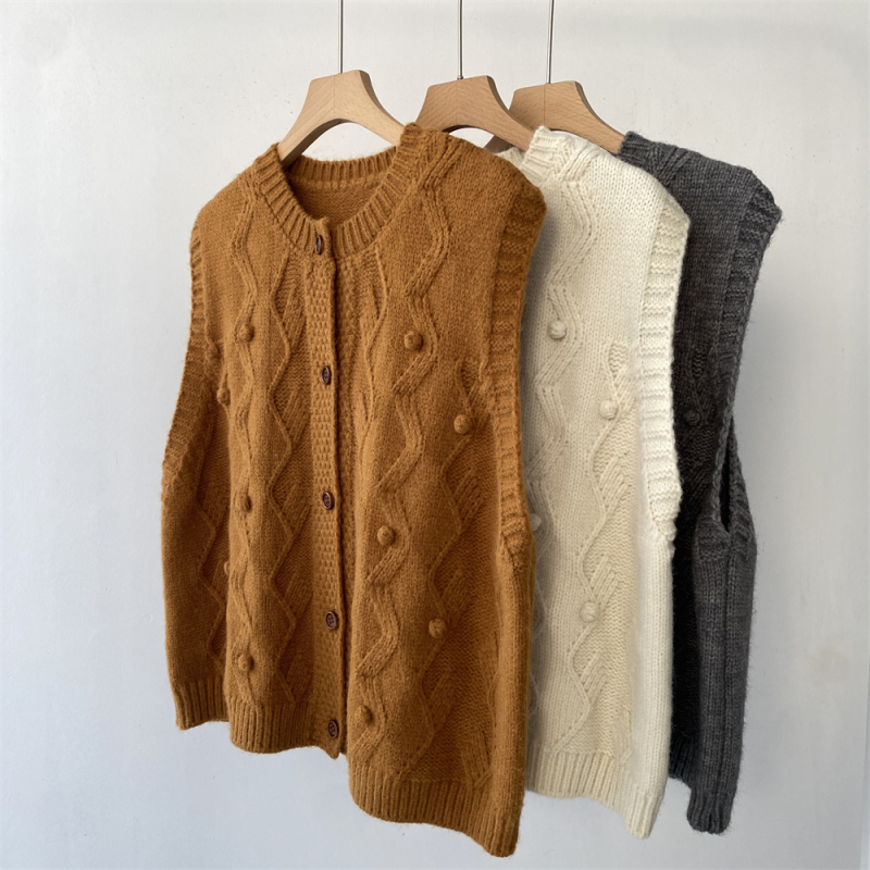 Japanese-Style Mori Girl Cable Knit Vest for Women, Autumn and Winter Round Neck Button Cardigan, Versatile Layering Vest