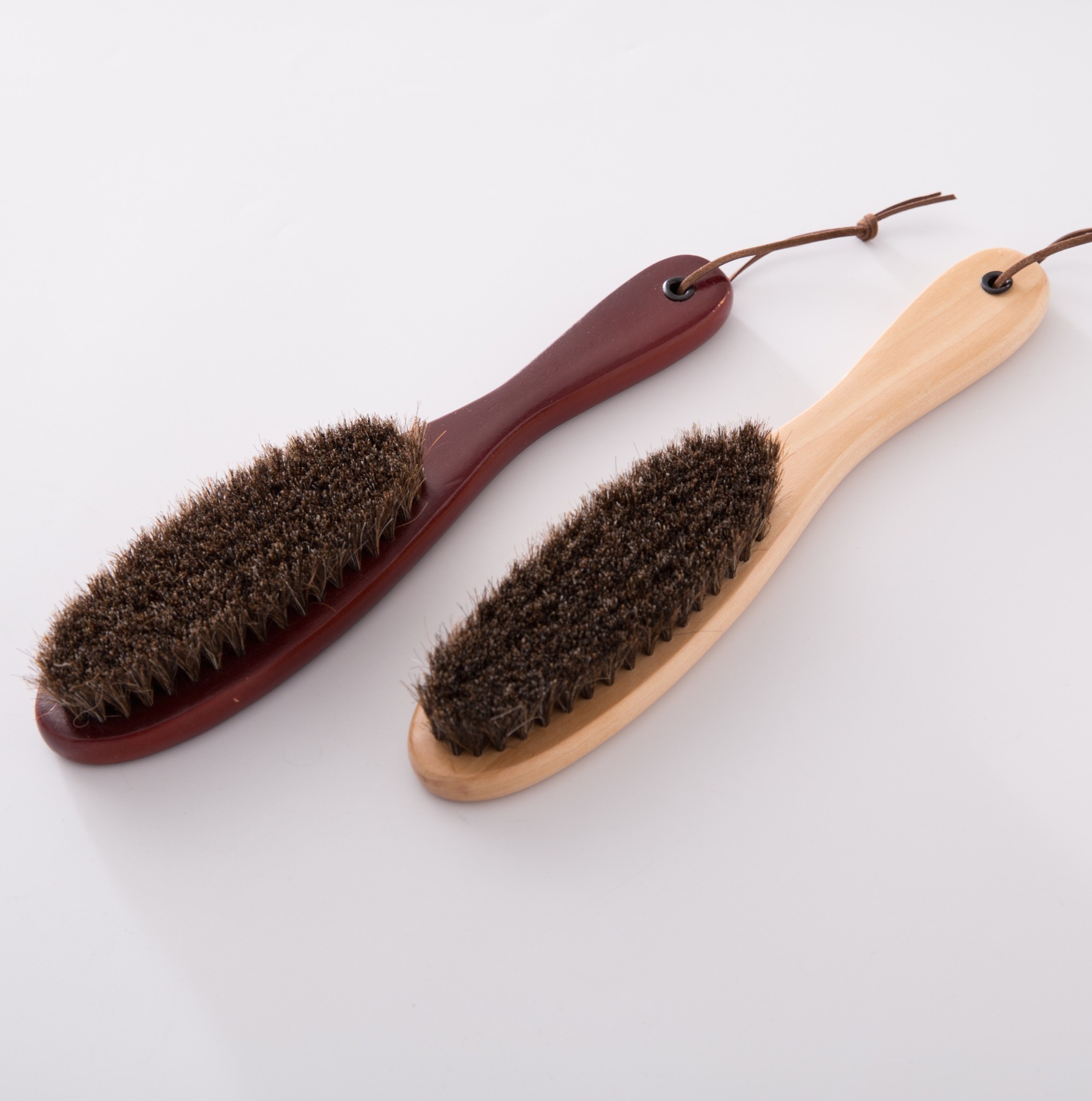 Horse hair shoe brush Coat brush 25cm long handle wood polished dust brush Amazon horse mane suit brush