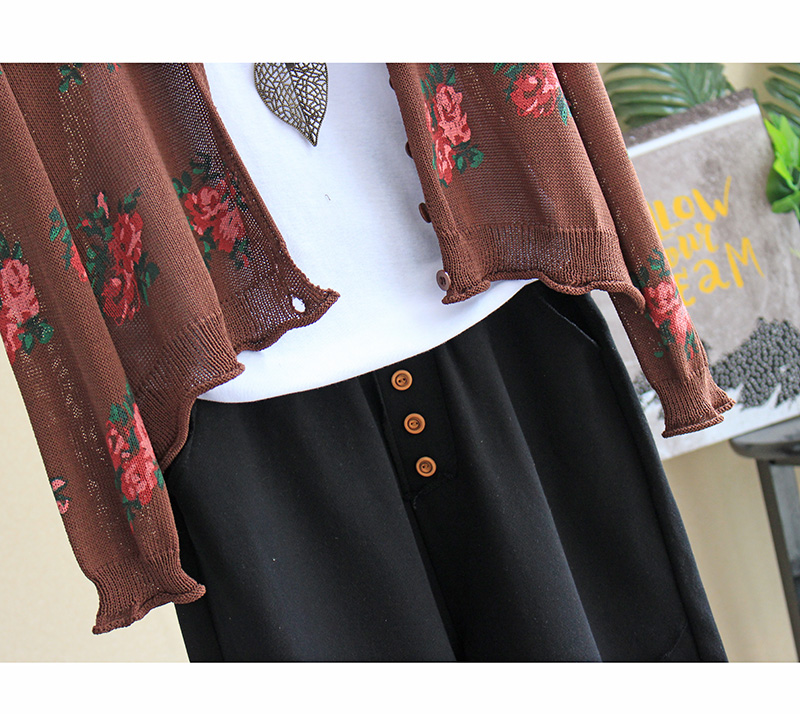 Áo len 2019 đầu xuân bằng vải cotton và vải lanh nghệ thuật in hoa retro áo len dài tay hoang dã V-cổ áo mỏng áo cardigan nữ