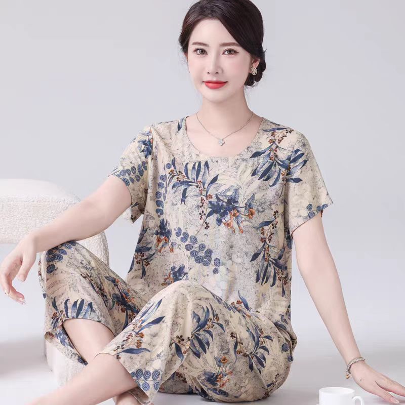 Mom's Thin Pajamas New Style Women's Cotton Silk Home Wear Set Middle-Aged and Elderly Short-Sleeved Two-Piece Set Summer Rayon Mom's Thin Pajamas New Style Women's Cotton Silk Home Wear Set Middle-Aged and Elderly Short-Sleeved Two-Piece Set Summer Rayon