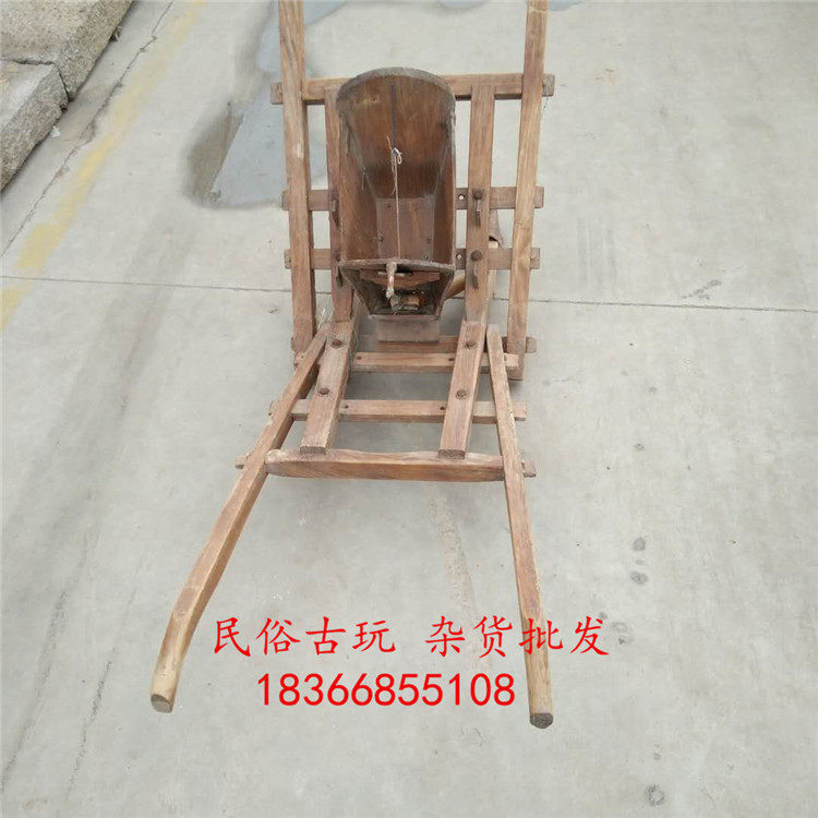 Old agricultural tools farming culture display exhibition products nostalgic display pendulum pieces folk old objects old agricultural tools seeder