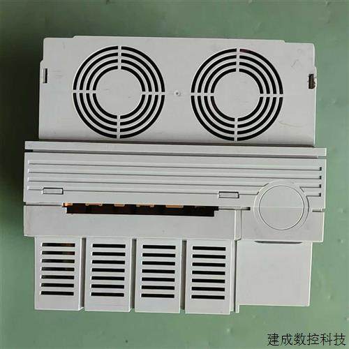 협상 가능한 (협상 가능한) 원래 분해 된 Lunz Servo Drive, EVS9327-ES, 분해 된 기능 패키지가 양호합니다.